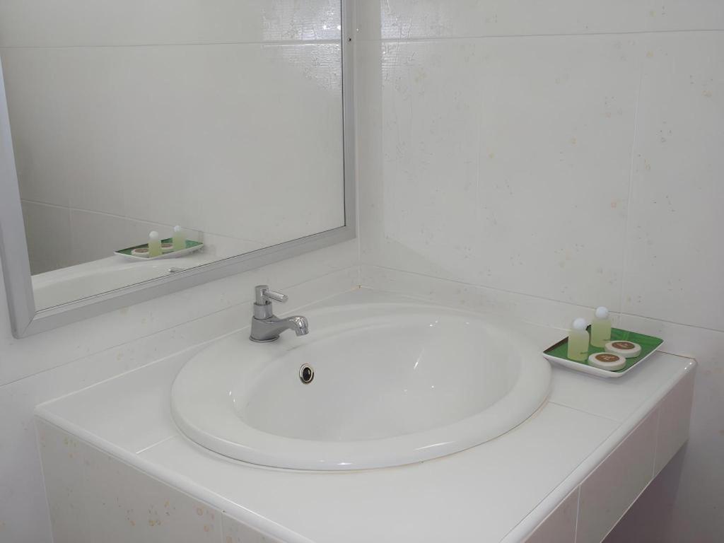 Yamjan Place Surat Thani Zewnętrze zdjęcie